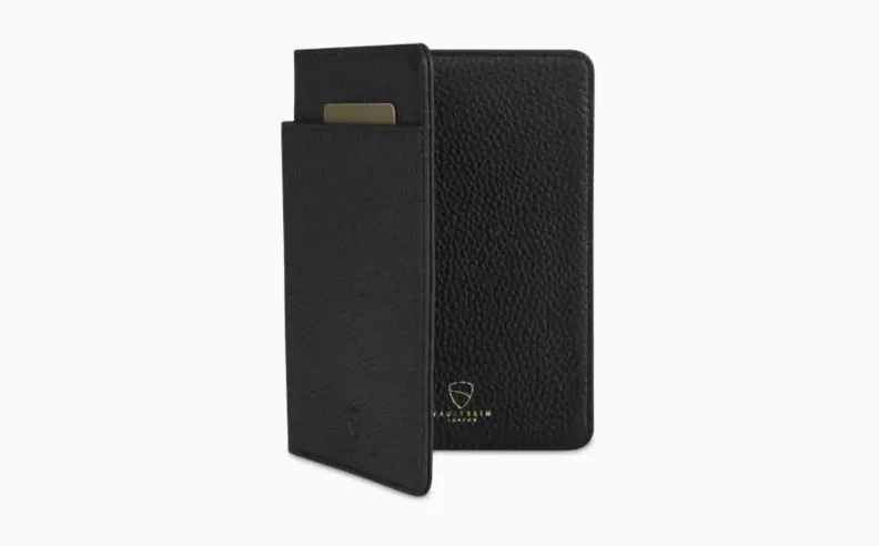 Vaultskin Kensington Passport Holder