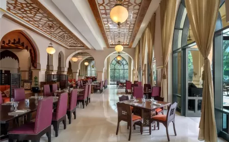 فندق بالاس وسط المدينة يطلق تجربة الليالي المتوسطية مع مجموعة شهية من الأطباق الأصيلة في مطعم إيوان