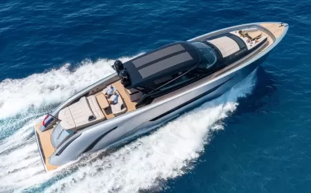 Tom Brady's Wajer 77: A Masterpiece of Luxury and Performance on Water