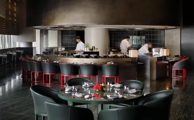 Armani/Hashi: A Fusion of Tradition and Innovation in Japanese Cuisine