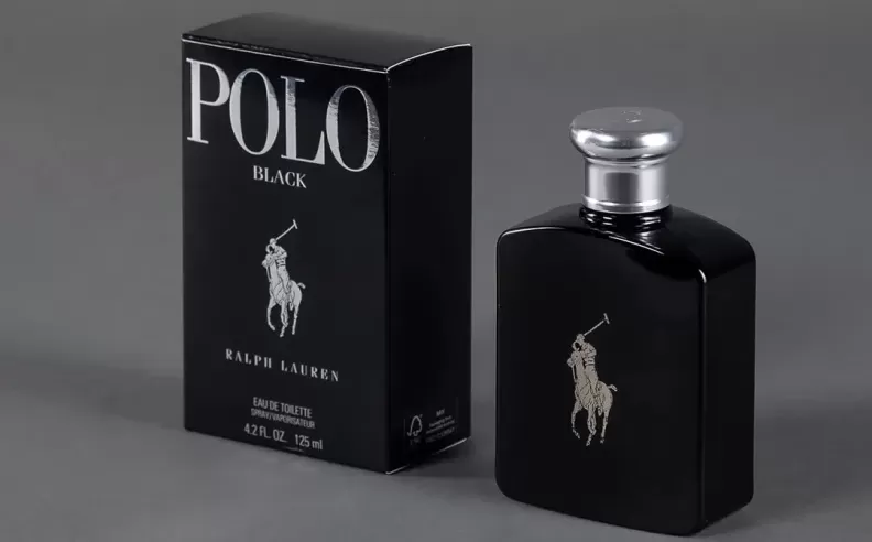  Ralph Lauren Polo Black: الأناقة اليومية