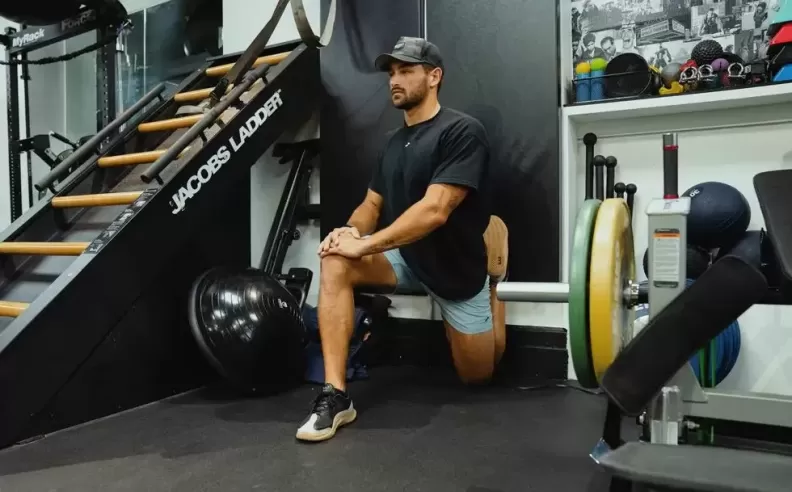 The Role of the Couch Stretch in Knee Pain Relief