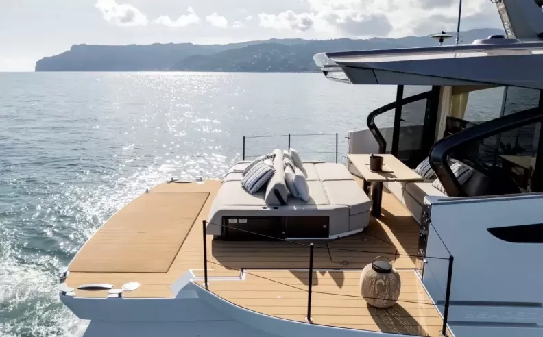 The Launch of the Seadeck 6 Yacht