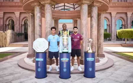 Thousands of Excited Fans Celebrate Manchester City Champions Trophy Tour by Etihad Airways