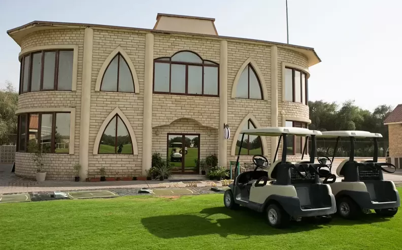 Al Ghazal Golf Club: A Unique Eco-Friendly Experience