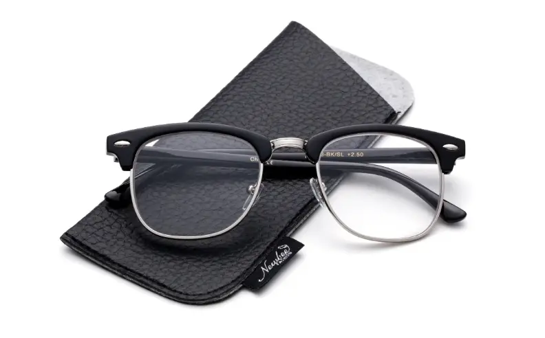 Classic Eyewear for an Elegant Look