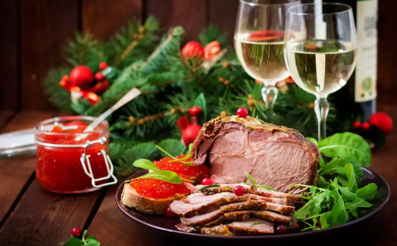 Gourmet Holiday Feasts at Your Fingertips