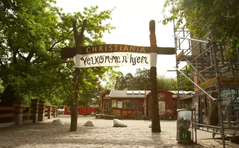 استكشاف Freetown Christiania