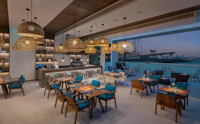 The Beach Grill: Relaxed Dining by the Sea