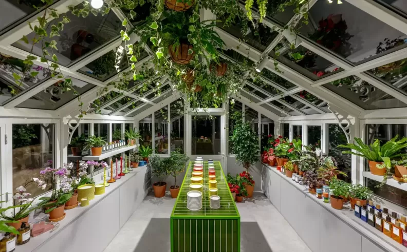 Experience the Art of Fragrance at the Loewe Greenhouse