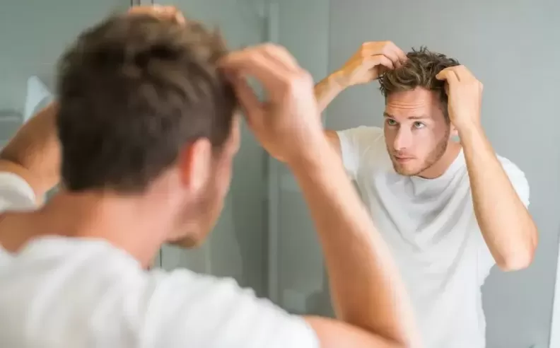 How Men Can Handle Thinning Hair with a Modern Approach