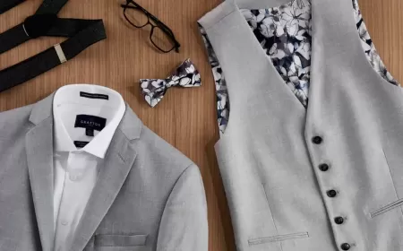 Sharp Details: Must-Have Suit Accessories for Men to Stand Out in 2025