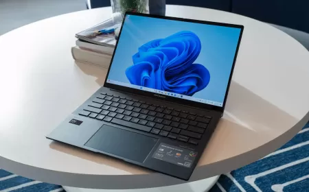 Asus Zenbook 14 OLED Touch لابتوب ذكي يجمع القوة والاناقة