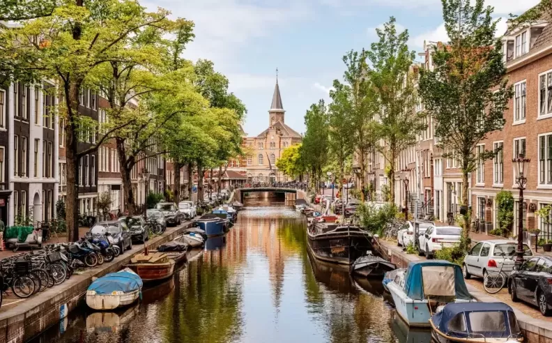 Amsterdam: A City of Canals and Interactive Fun