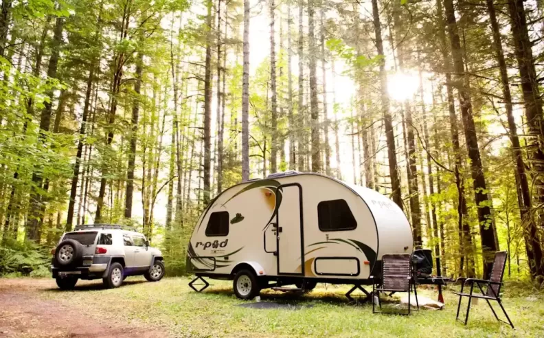 Alberta: Luxury Camping and Outdoor Adventures