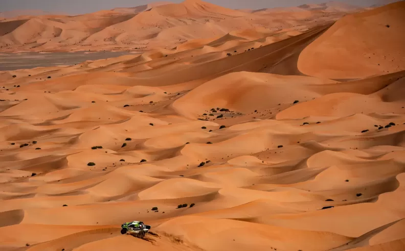 Thrilling Conclusion Ahead for Abu Dhabi Desert Challenge 2025