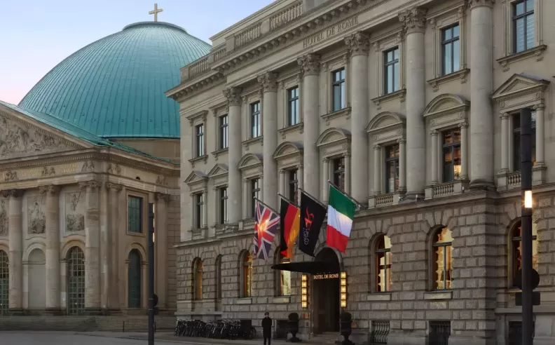 الرفاهية التاريخية في قلب برلين (Hotel de Rome Berlin)