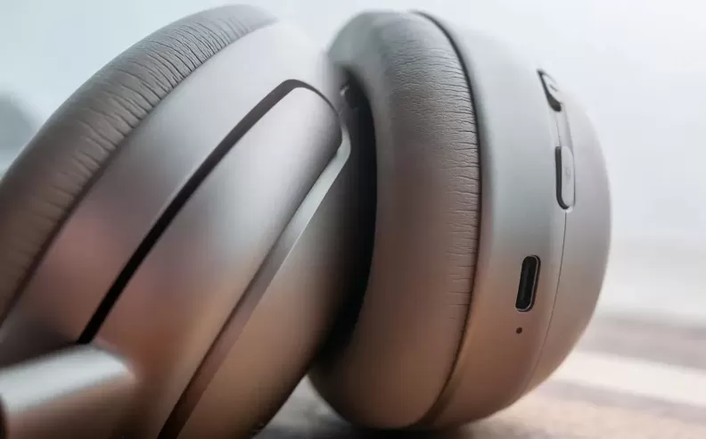 Sound Performance: Dynamic but Demanding