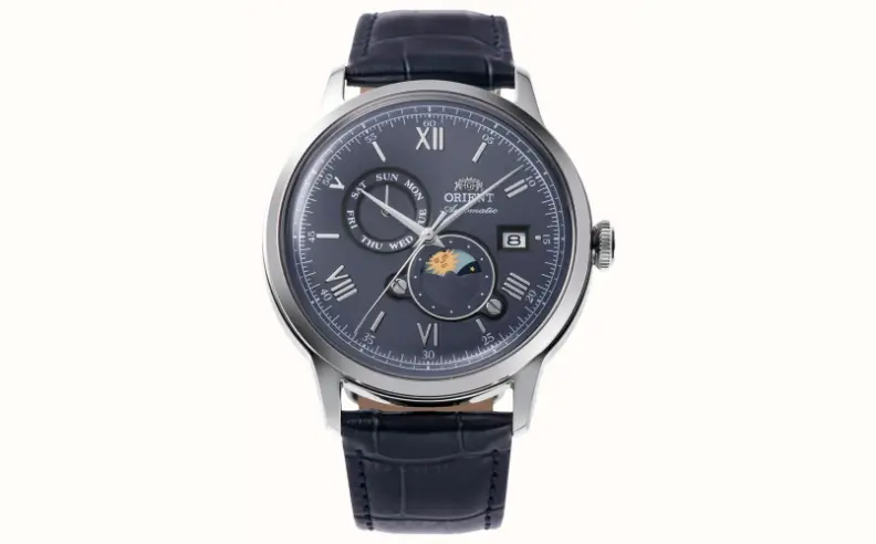 Orient Bambino Sun and Moon: حكاية أناقة بلمسات كلاسيكية