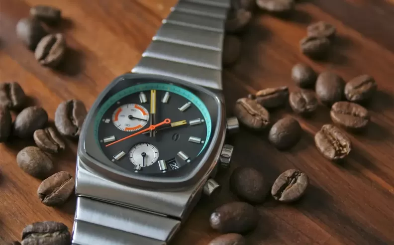 Brew Metric Retro Dial: تصميم مستوحى من ماكينات القهوة