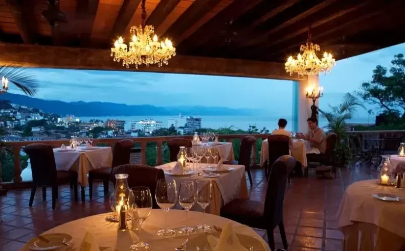 Dining Above the Bay
