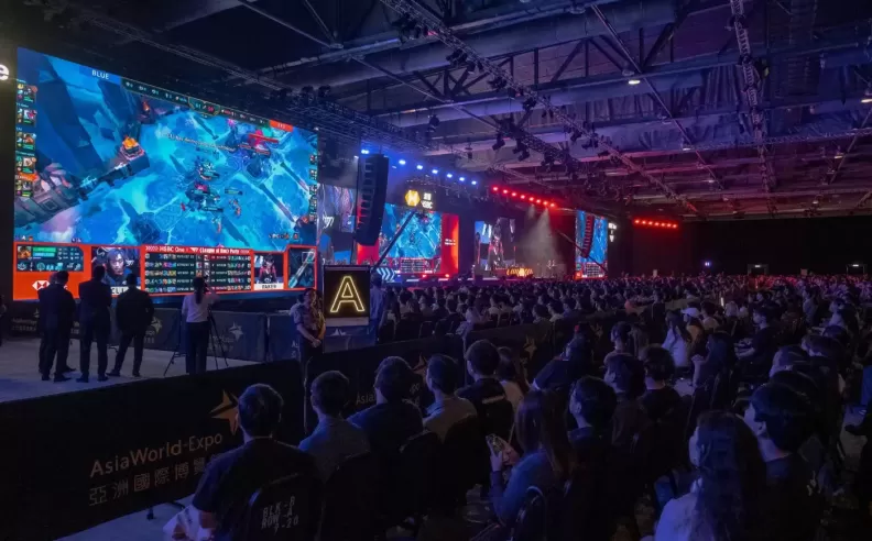A Global Audience Beyond China
