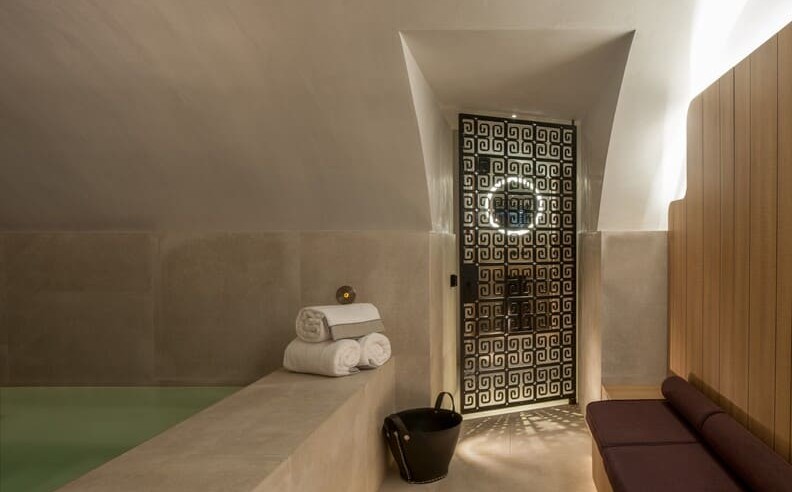 Brach Paris: Energetic and Effortless