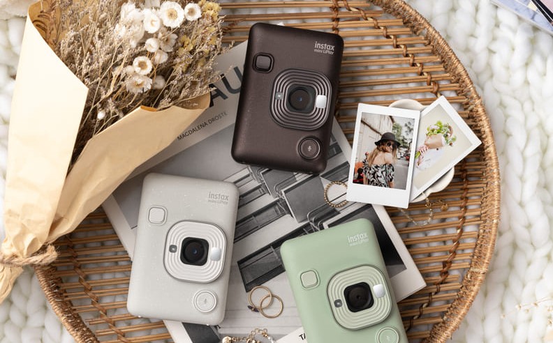 Instax WIDE Evo™: Frame Eid in Style