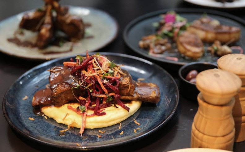  A Global Feast for the Occasion