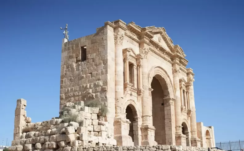 عروض اقامة وبرانش عائلي في فورسيزونز عمّان والقاهرة خلال العيد