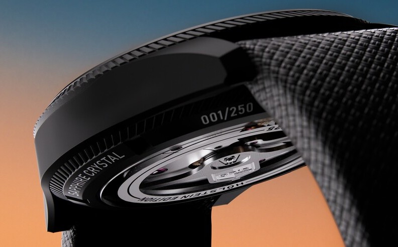 A Watch Guided by Emotion