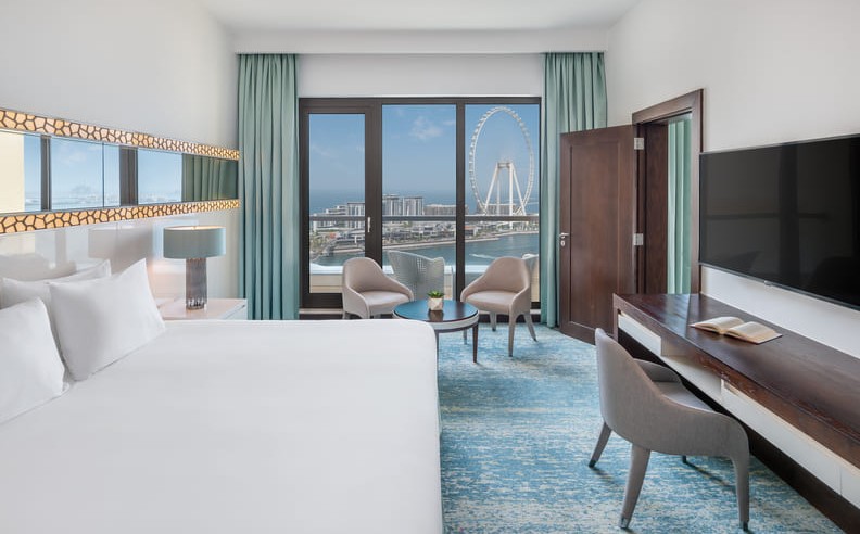 Experience Stylish and Stress-Free Leisure