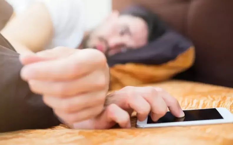 تأثير الشاشات على صفاء الذهن