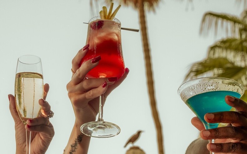 Experience Golden Hour at Inside Burj Al Arab Tour and Sunset Drinks Offer