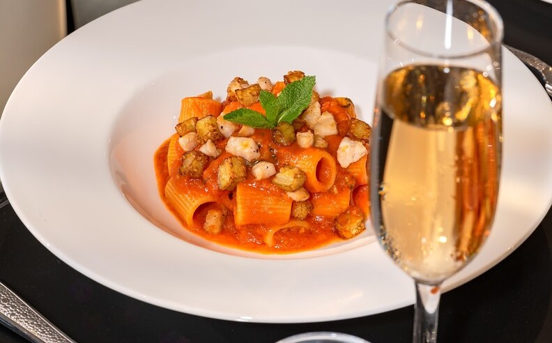 Signature and Main Dishes on the Le Sapore di Mare Menu