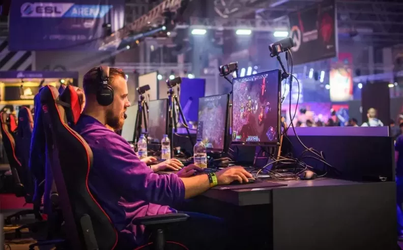 Streaming and Fan Power