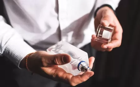 دليلك لعطر الرجولة كيف تختار وتضع العطر بطريقتك الخاصة