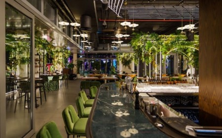 Esco-bar Dubai, a Slice of Beirut Bringing Latin Heat to Palm West Beach