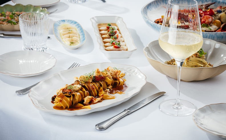 Wines, cocktails, and the spirit of Versilia