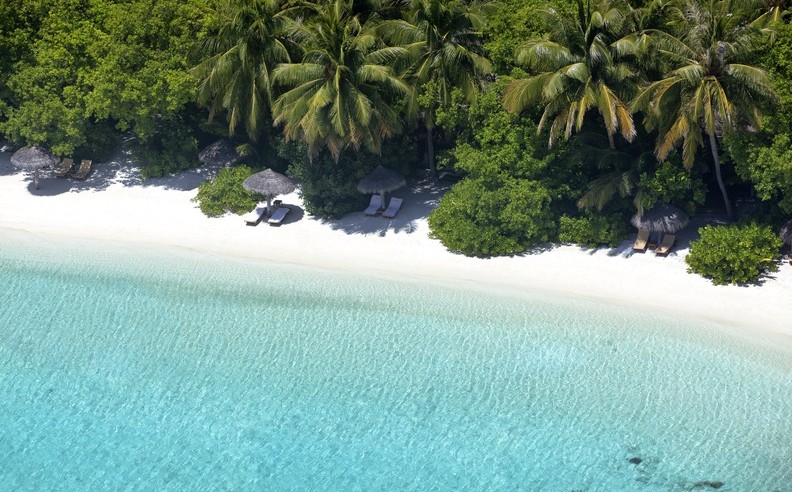 فلل باروس المائية وتجربة الطبيعة