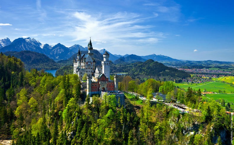 Lakeside Escapes for Every Traveller