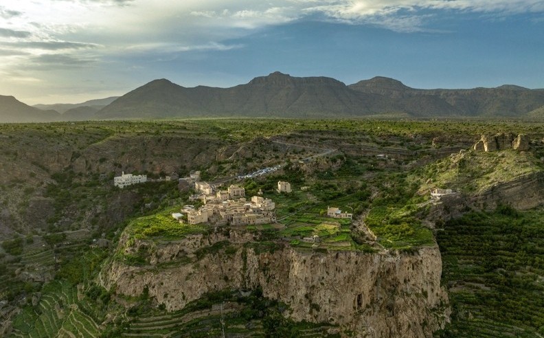 احتفالات خريف ظفار 2025