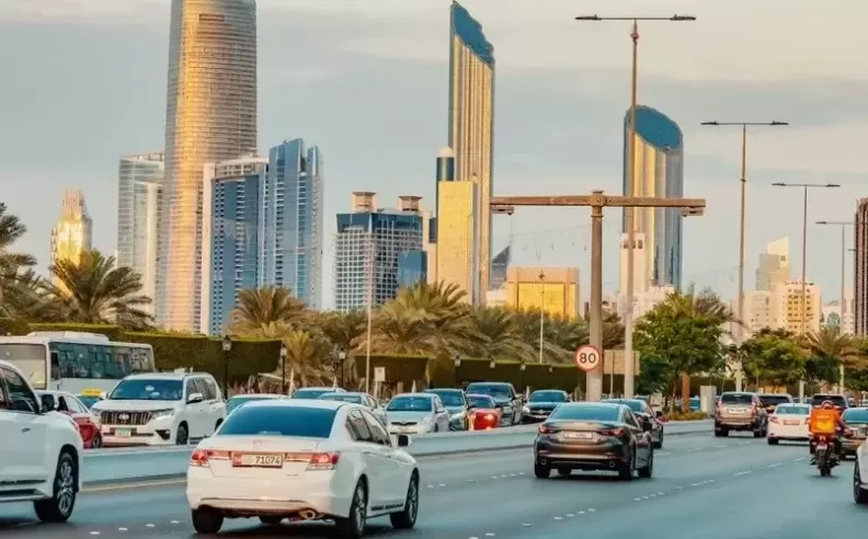 أفضل طرق الوصول من دبي وأبوظبي