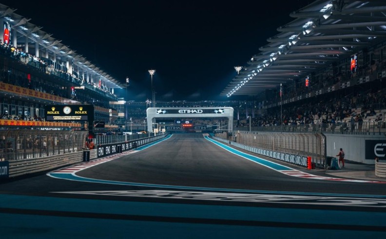 Yas Bay and Yas Marina Heat Up Summer with Pitstop Campaign