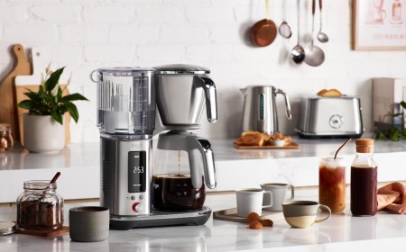 Sage Appliances Unveils Luxe Precision Brewer & Oracle Jet with Cold Functions for UAE Heat