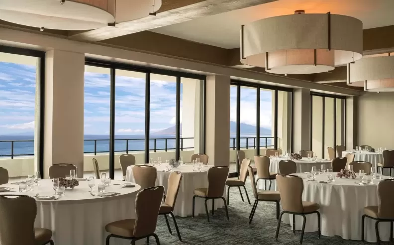 Dining with Global Flavor