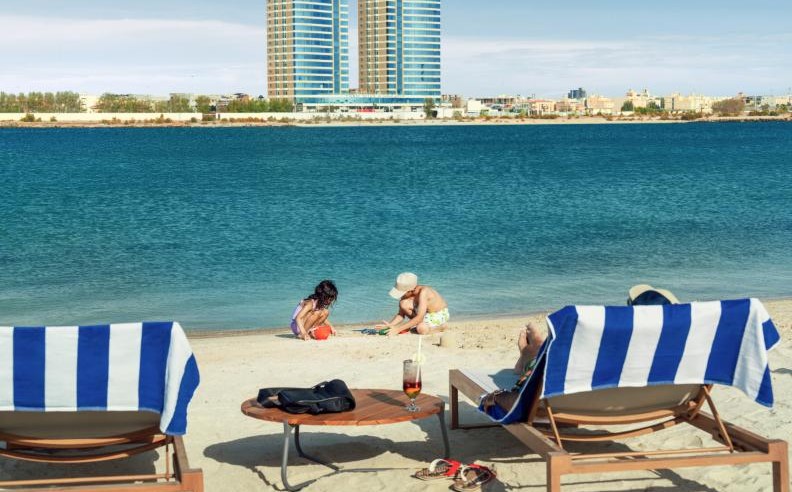 Rixos Obhur Day Passes: Full-Day Pool and Beach Access