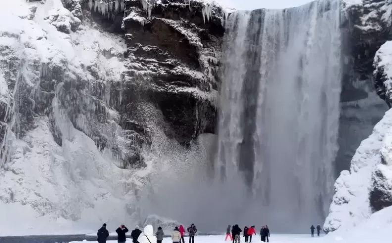 Christmas Adventure Under the Northern Lights