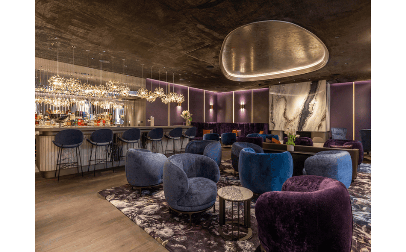  فندق أويروبيشر هوف بادن-بادن بين الفخامة والتاريخ