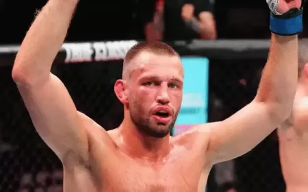 De Ridder Defeats Whittaker in Epic Split Decision at UFC Abu Dhabi